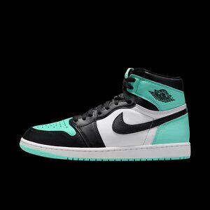 Air Jordan 1 Retro OG High Green Glow Size 12 - | NWB no lid
